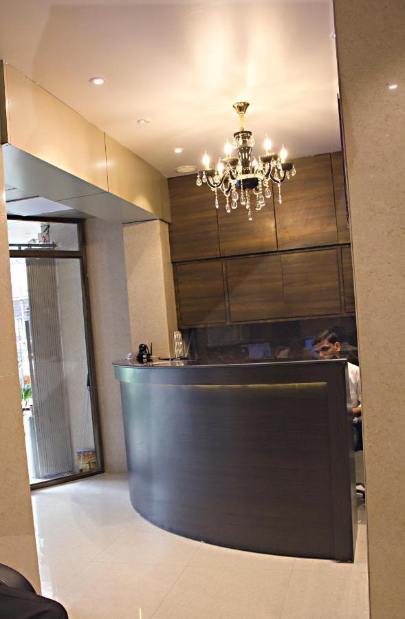 Vishal Hall Hotel Bombaim Exterior foto